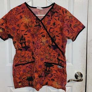 Nurse scrub shirt